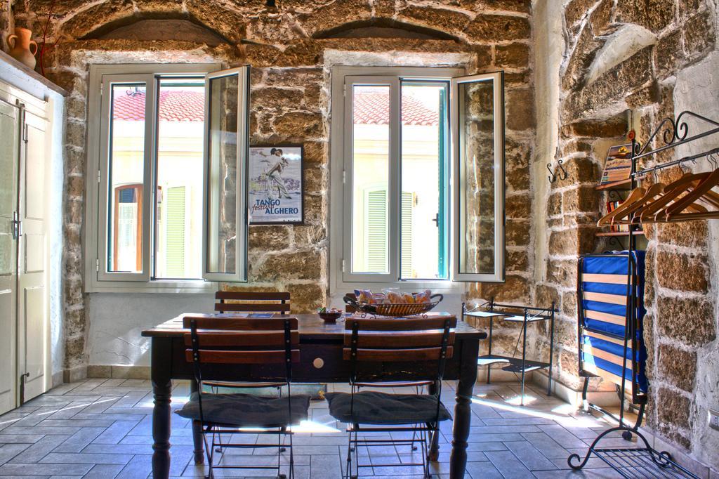 Aigua Hotel Alghero Exterior photo